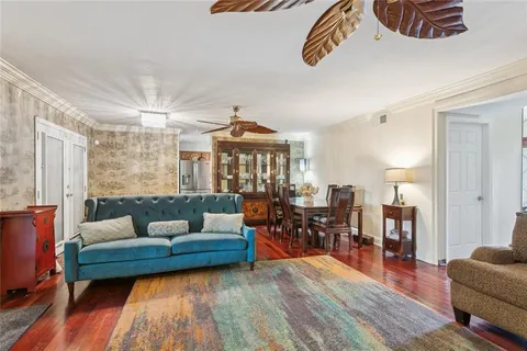 $263,499 | 10 Maurepas Lane, Kenner, LA 70065