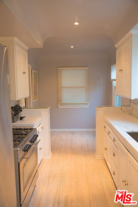 3657 Wellington Road Los Angeles, CA 90016 - Photo 18 of 21 Gallery Image 18