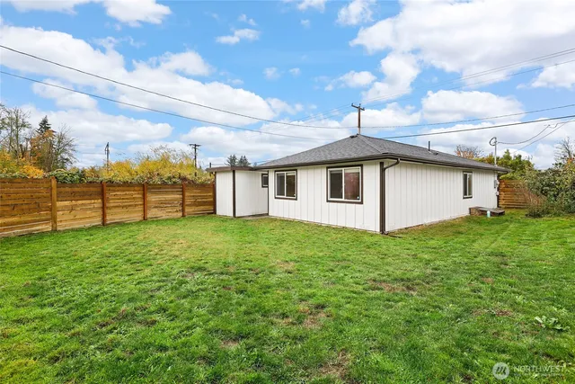 $399,990 | 1632 Southeast Salmonberry Road, Port Orchard, WA 98366