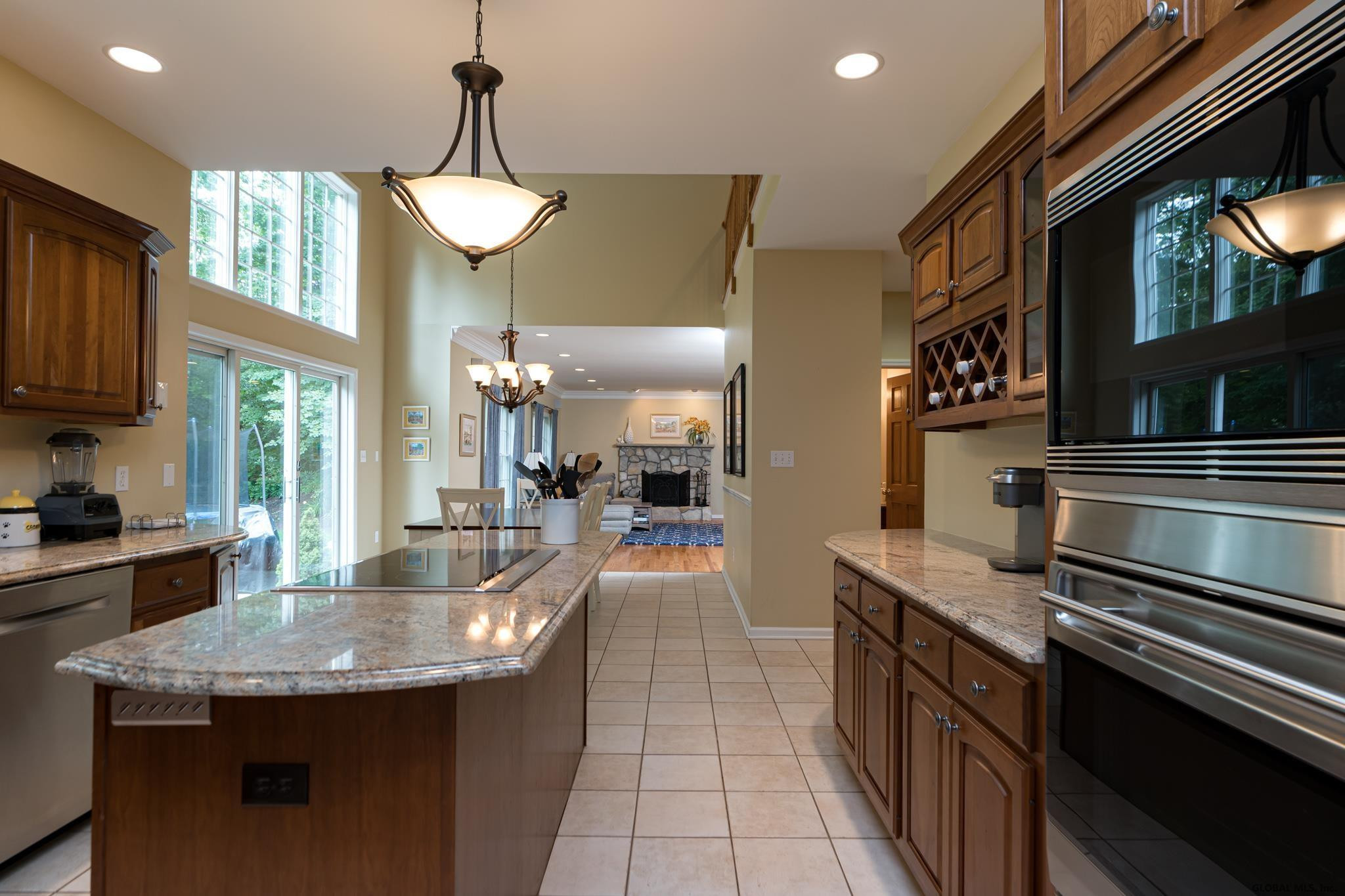 418 Ridgehill Road Schenectady, NY 12303 - Photo 15 of 54 Photo 15