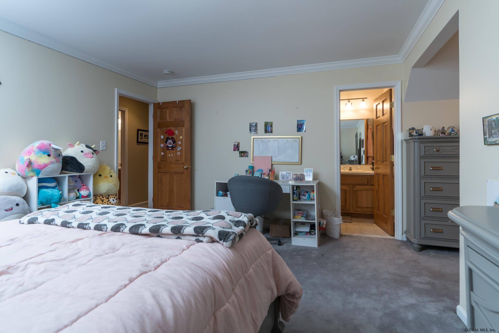 418 Ridgehill Road Schenectady, NY 12303 - Photo 31 of 54 Photo 31