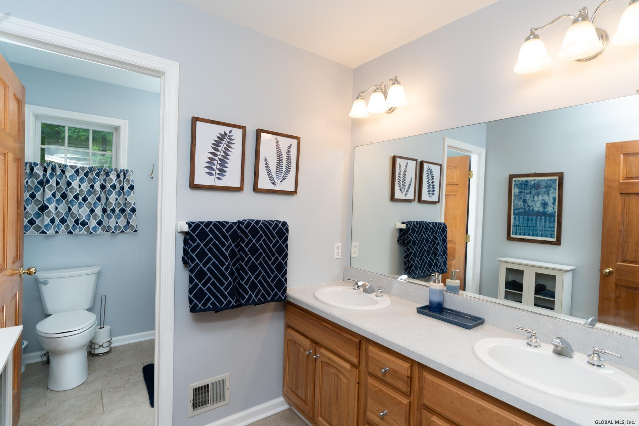 418 Ridgehill Road Schenectady, NY 12303 - Photo 35 of 54 Photo 35