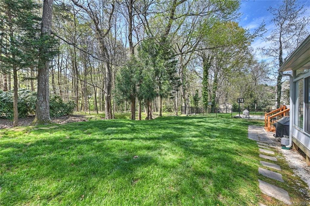 3330 Rhett Butler Place Charlotte, NC 28270 - Photo 45 of 48 a view of a park with large trees
