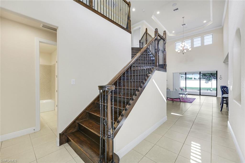 10101 Florence Circle Naples, FL 34119 - Photo 13 of 33