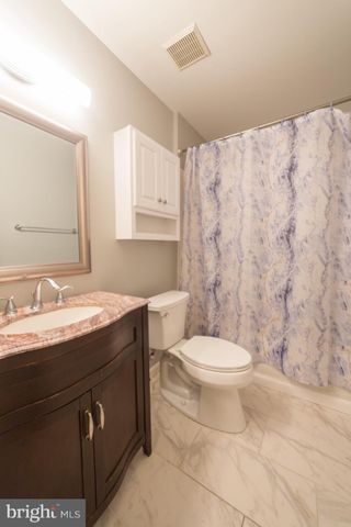 $479,000 | 13512 Hamlet Square Court, Germantown, MD 20874