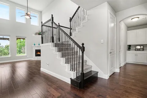 $829,900 | 273 Shallow Brook Drive, Sunnyvale, TX 75182