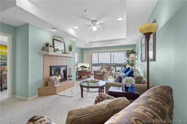 $300,000 | 116 Emerald Bay Drive, Unit 2C, Lake Ozark, MO 65049