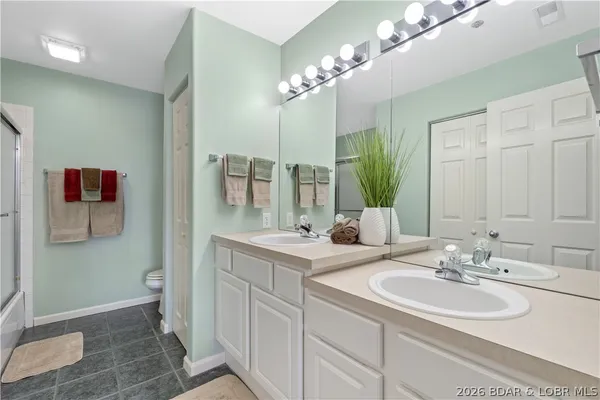 $300,000 | 116 Emerald Bay Drive, Unit 2C, Lake Ozark, MO 65049