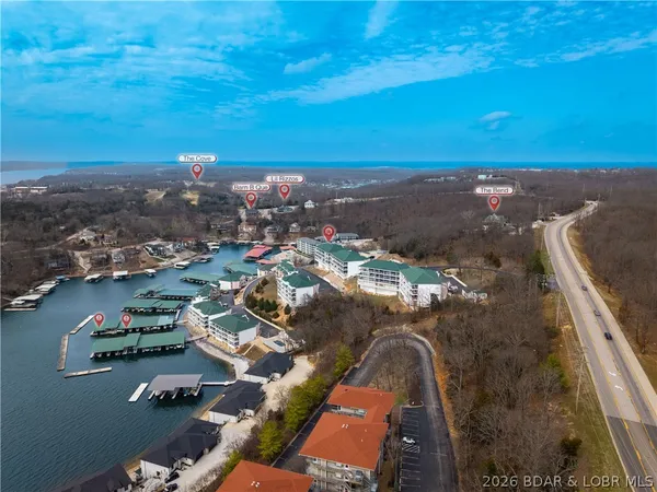 $300,000 | 116 Emerald Bay Drive, Unit 2C, Lake Ozark, MO 65049