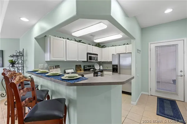 $300,000 | 116 Emerald Bay Drive, Unit 2C, Lake Ozark, MO 65049