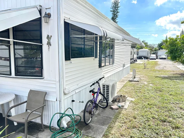 $39,000 | 875 Northeast 48 Th Pompano Beach, Unit 356, Pompano Beach, FL 33064