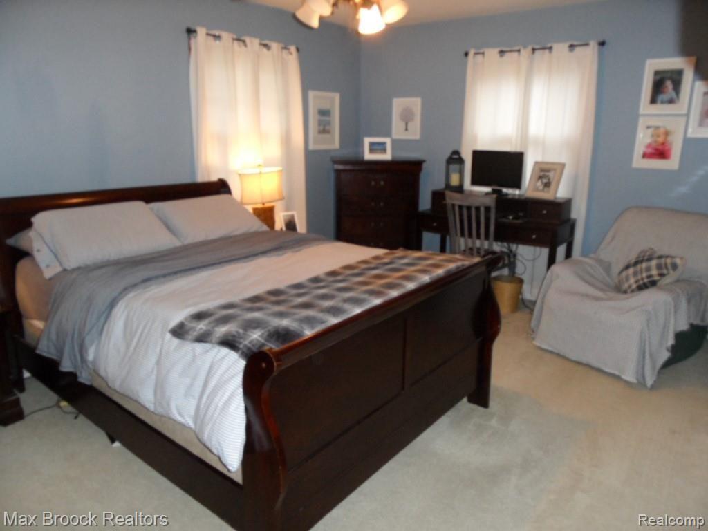 2831 Harrington Road Rochester Hills, MI 48307 - Photo 10 of 24