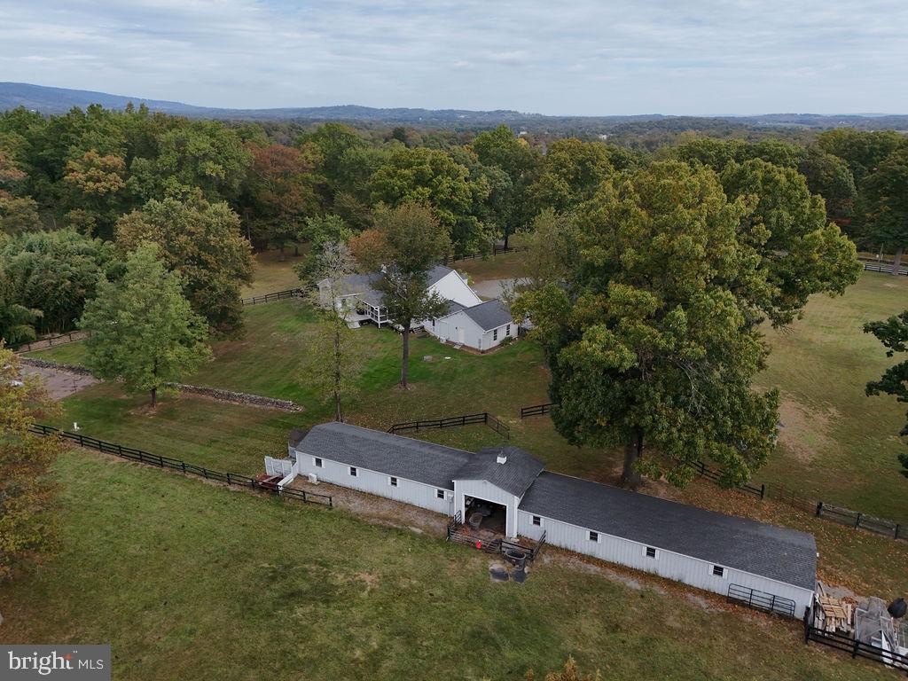 19821 Foggy Bottom Road Bluemont, VA 20135 - Photo 7 of 92