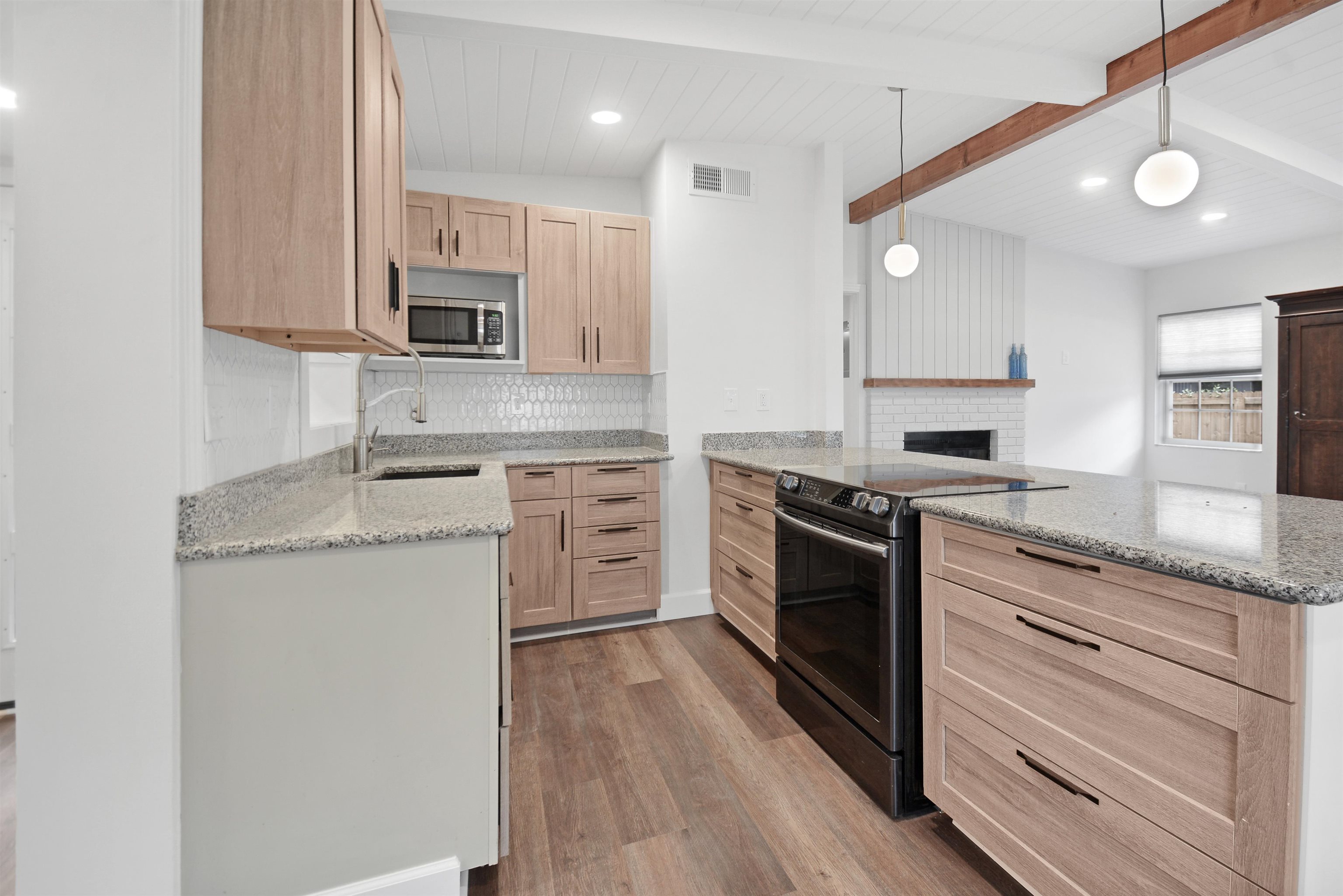 204 Spring Street St. Augustine, FL 32084 - Photo 11 of 27