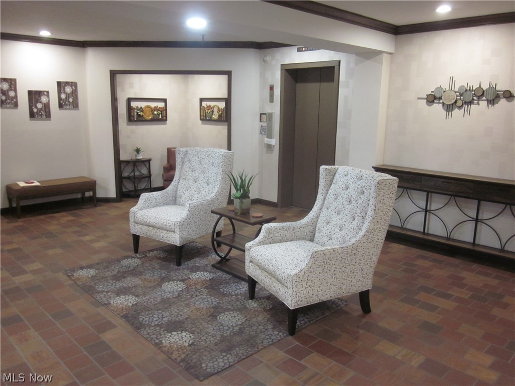 22555 Center Ridge Road, Unit 204 Rocky River, OH 44116 - Photo 4 of 34
