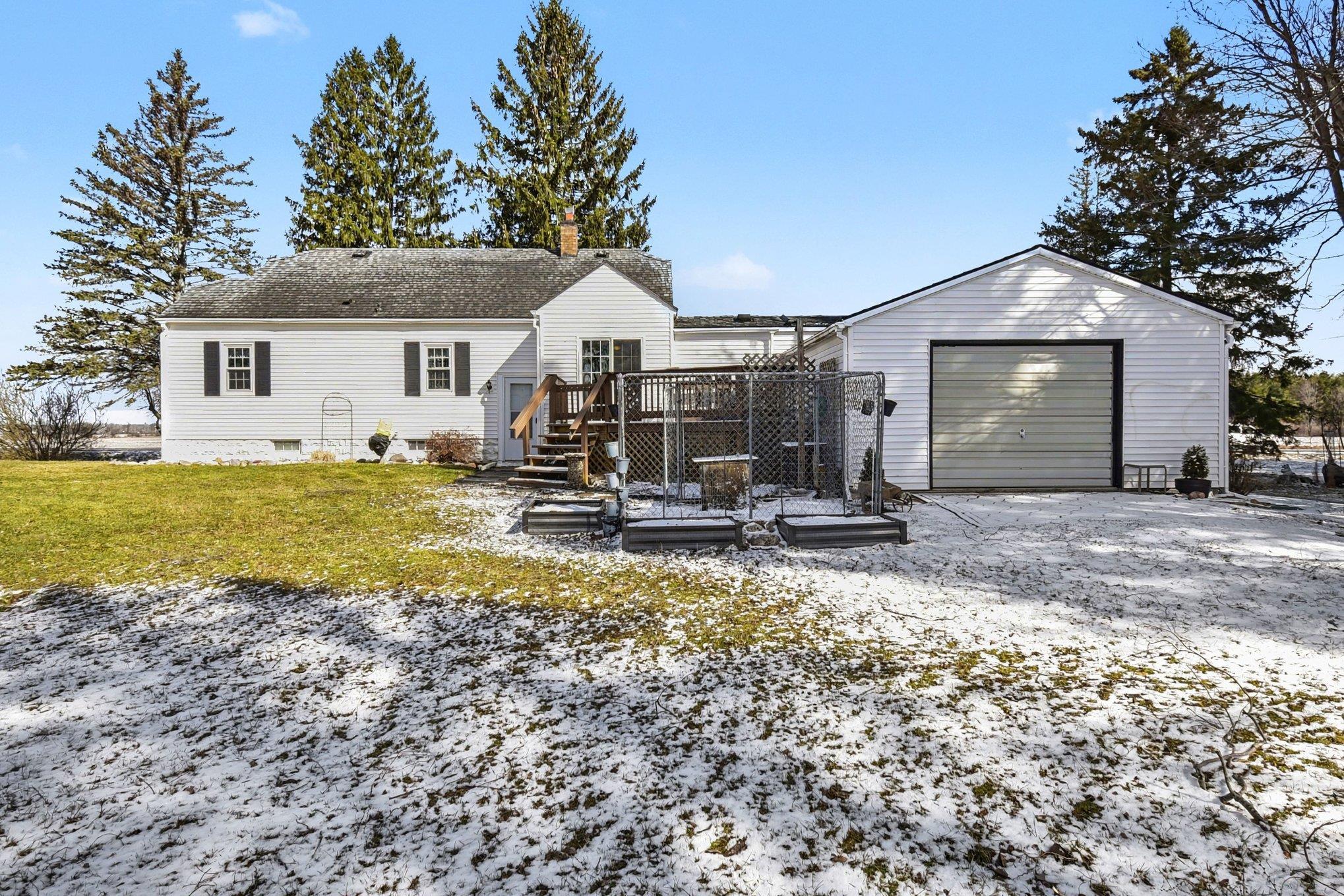 1799 Conrad Road Standish, MI 48658 - Photo 20 of 24