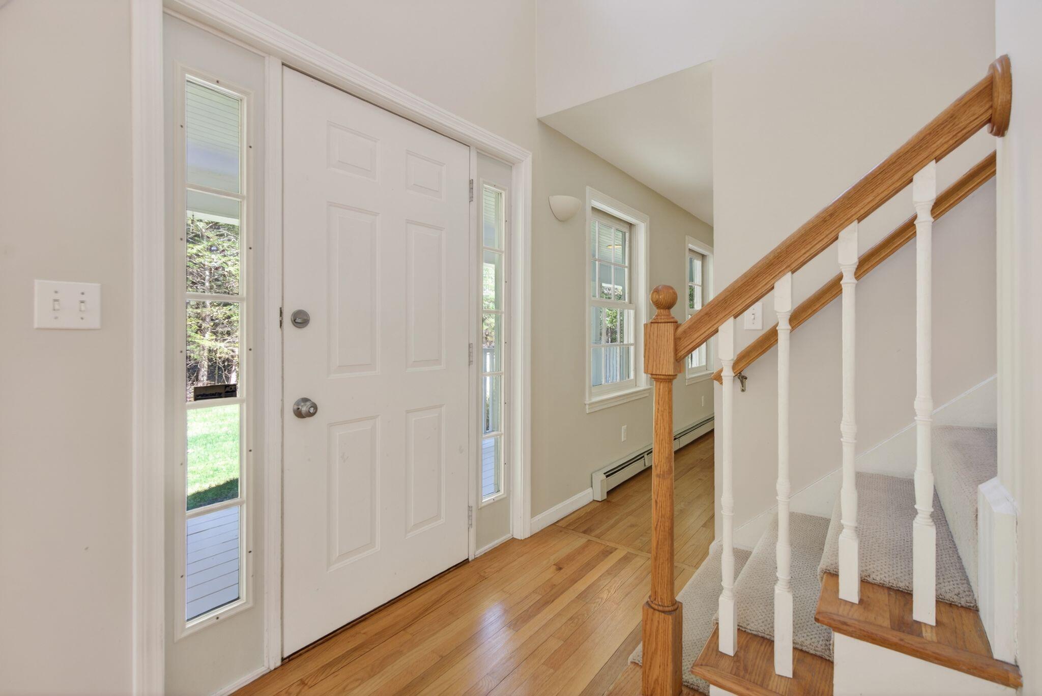 110 Christopher Road North Yarmouth, ME 04097 - Photo 8 of 35 Entry