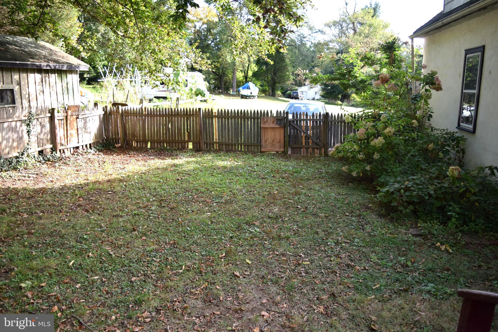 125 South Pennell Road Media, PA 19063 - Photo 28 of 39 Yard