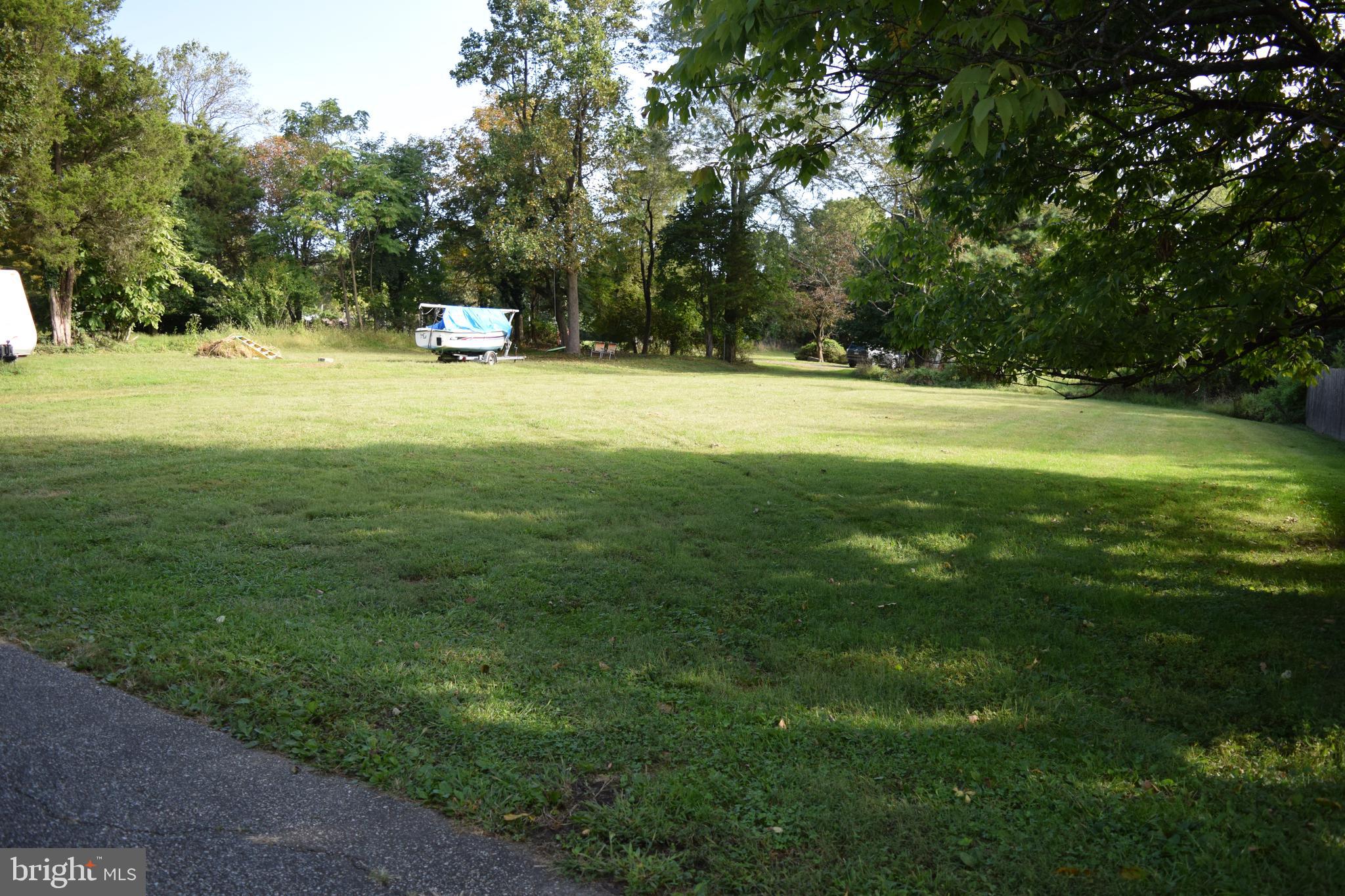 125 South Pennell Road Media, PA 19063 - Photo 35 of 39 Driveway