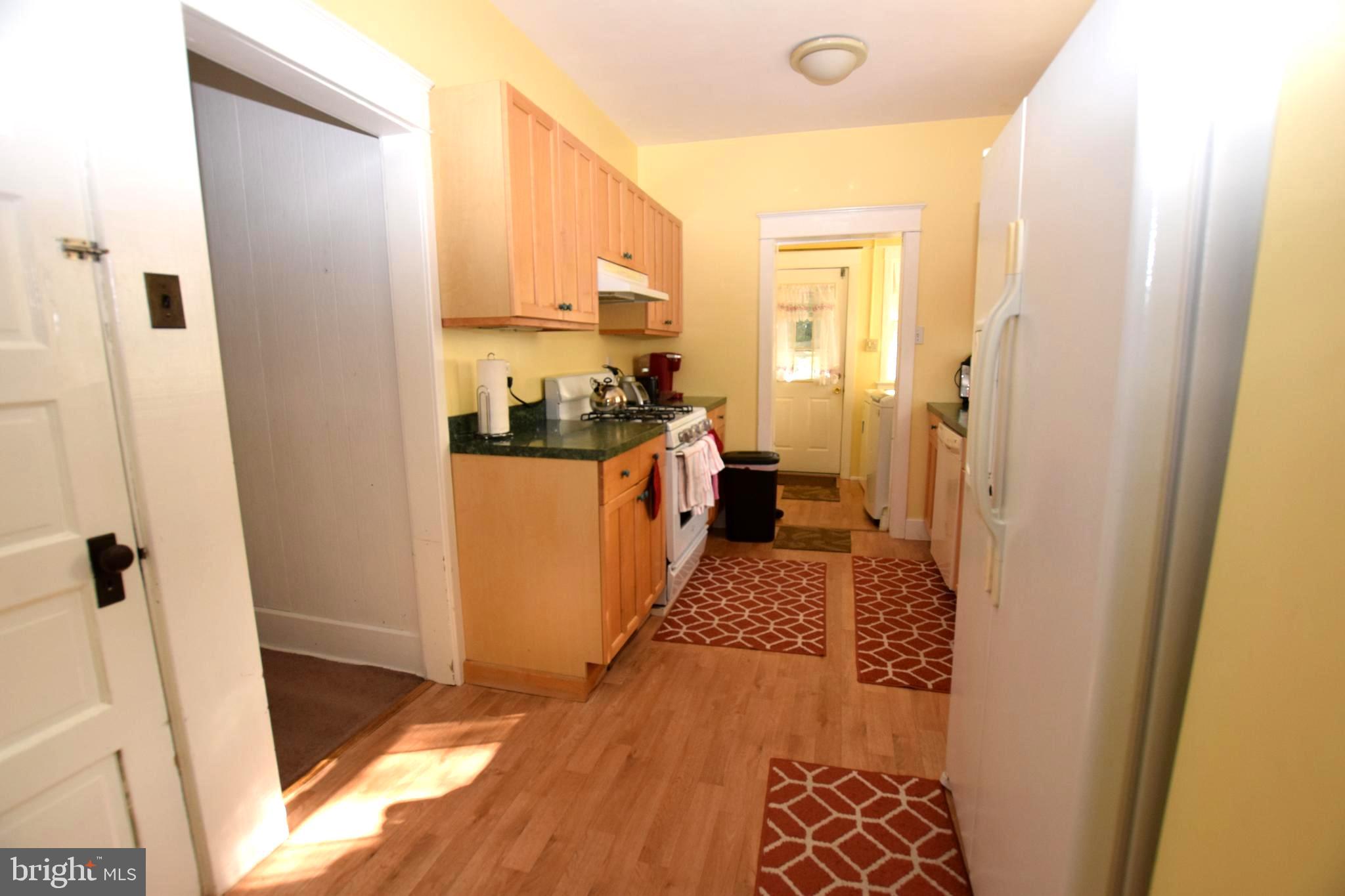 125 South Pennell Road Media, PA 19063 - Photo 8 of 39 Kitchen