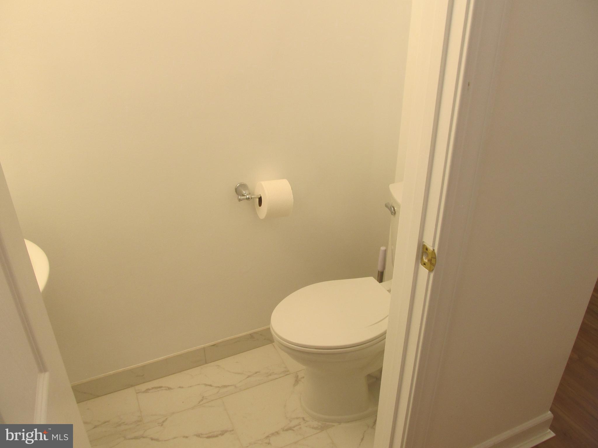 36 River Lane Delanco, NJ 08075 - Photo 4 of 57