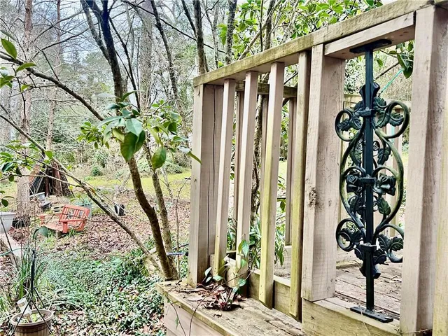 $275,000 | 135 Myrtlewood Drive, Pineville, LA 71360