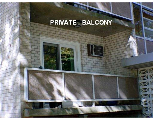 6 Jacqueline Road, Unit C Waltham, MA 02452 - Photo 3 of 8 Gallery Image 3