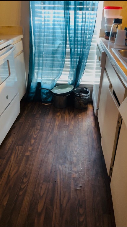 6200 West Tidwell Road, Unit 304 Houston, TX 77092 - Photo 7 of 14 a view of outdoor space with wooden floor