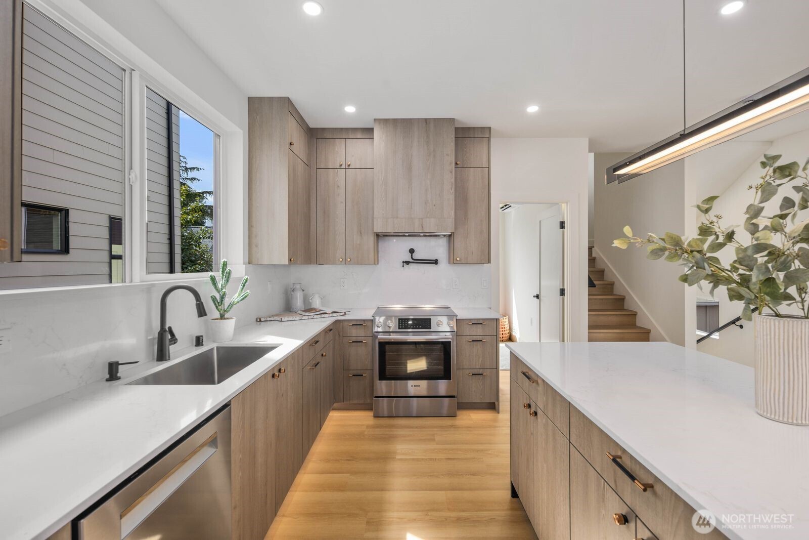 931 North 87th Street Seattle, WA 98103 - Photo 13 of 40 Gallery Image 13