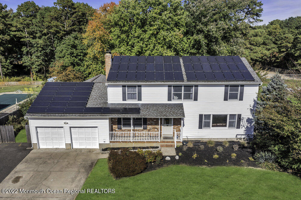 960 Farmingdale Road Jackson, NJ 08527 - Photo 3 of 39 a aerial view of a house with a yard
