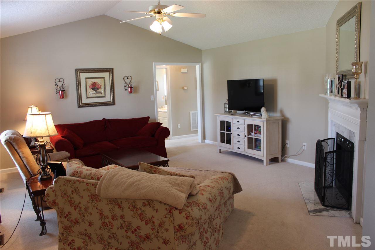 4829 Topstone Road Raleigh, NC 27603 - Photo 4 of 25