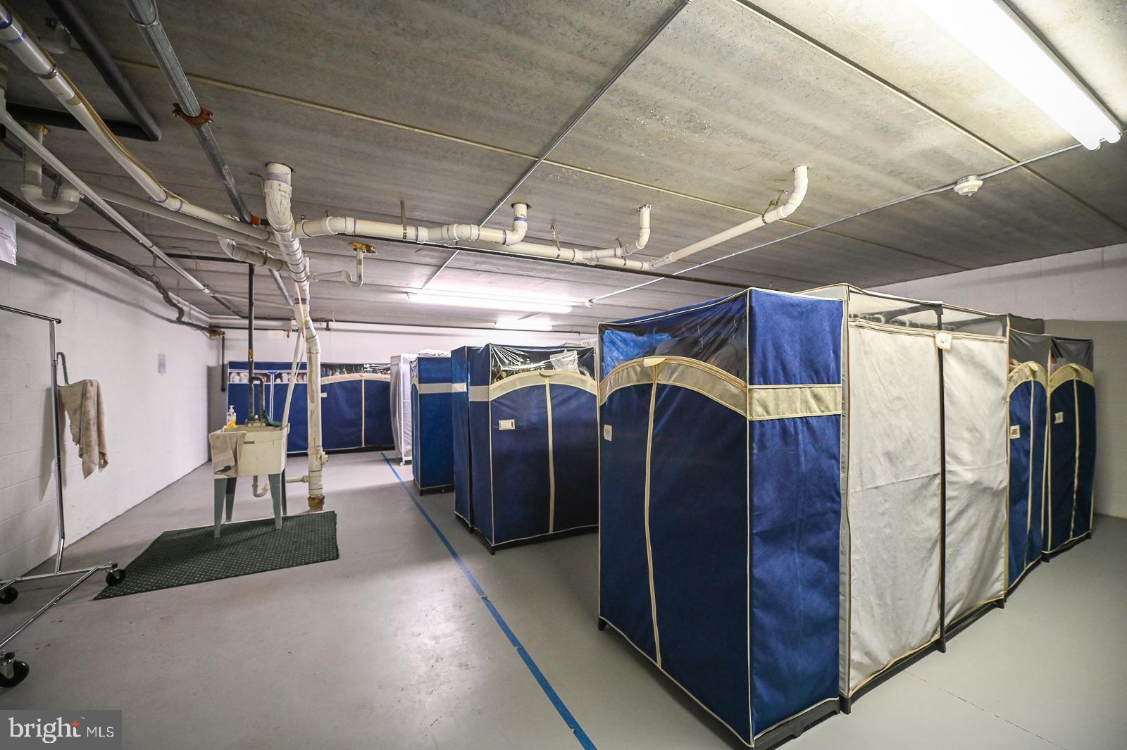 641 Brandon Road Norristown, PA 19403 - Photo 50 of 55 Garment Storage Area