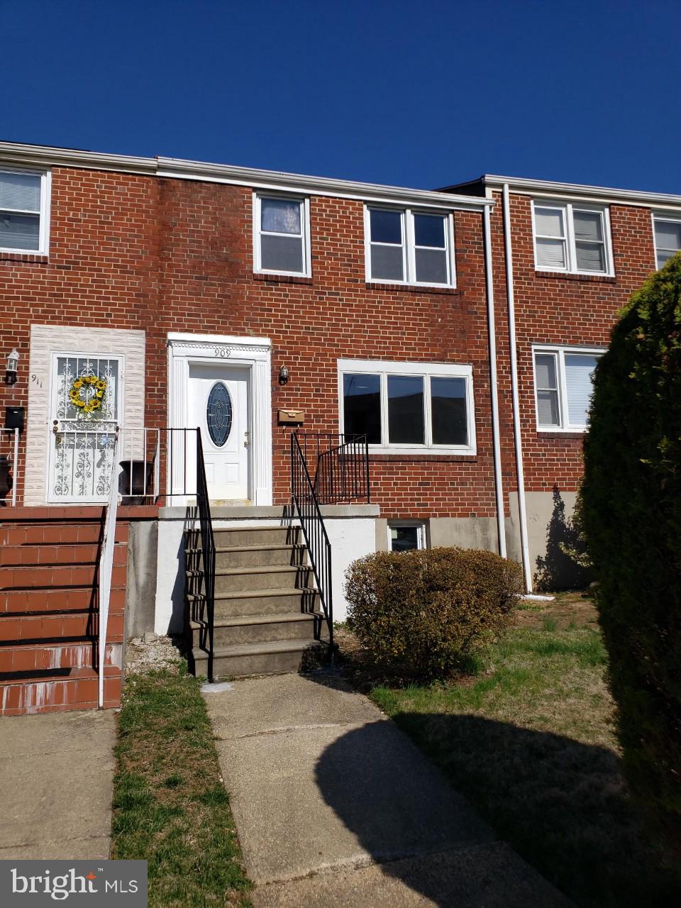 909 Stamford Road Baltimore, MD 21229 - Photo 1 of 43 Gallery Image 1