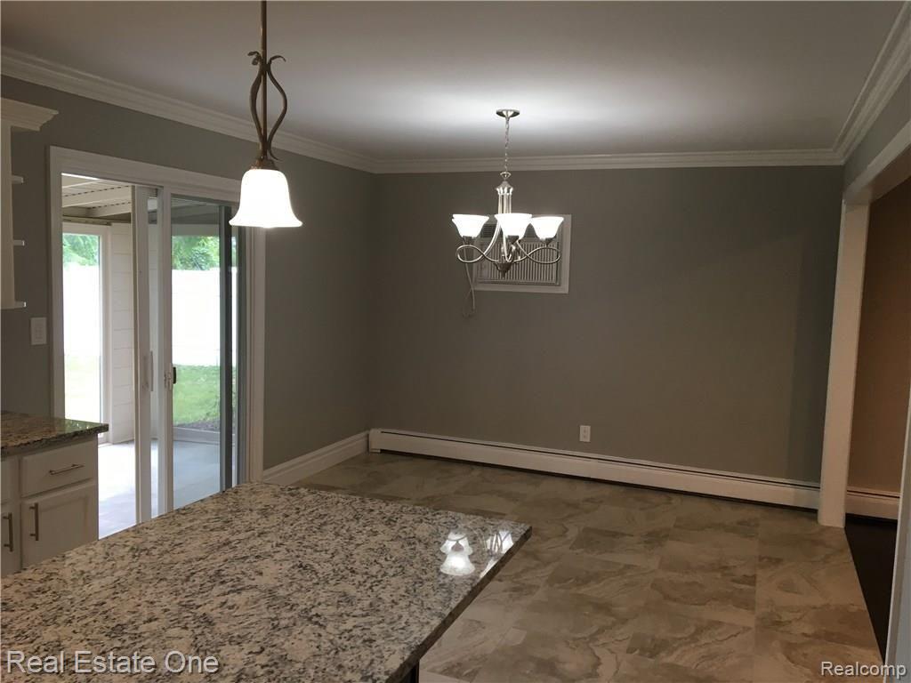 28860 Bell Road Southfield, MI 48034 - Photo 10 of 30 IMG_2246.JPG