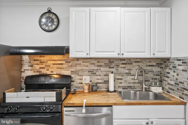 $328,000 | 310 Townsend Avenue, Baltimore, MD 21225