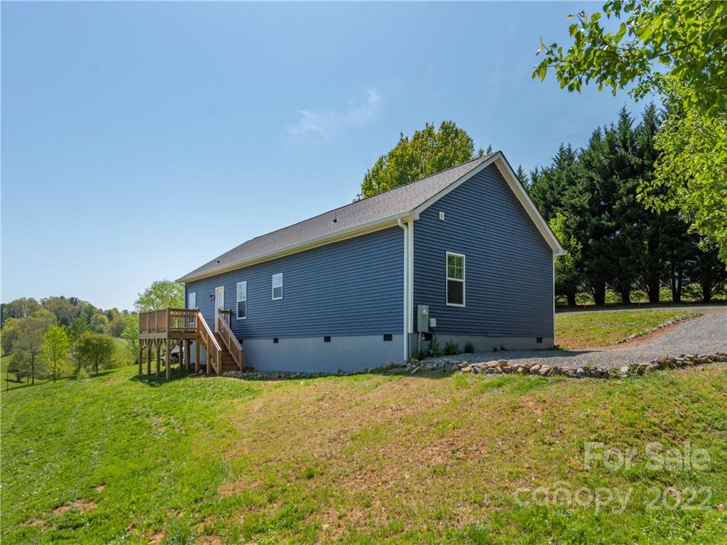 93 Gibbs Road Leicester, NC 28748 - Photo 17 of 19 Gallery Image 17