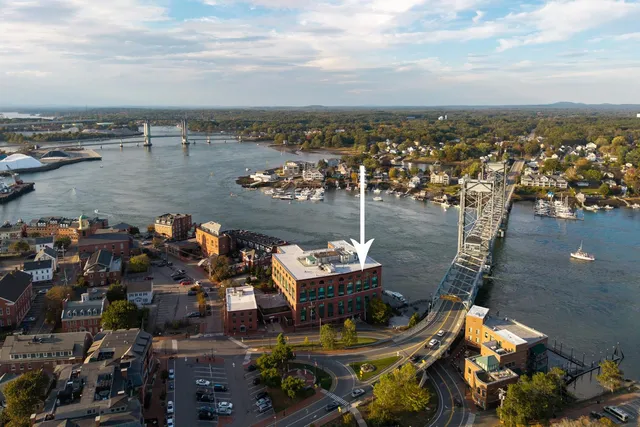 $3,429,000 | 1 Harbour Place, Unit 4I, Portsmouth, NH 03801