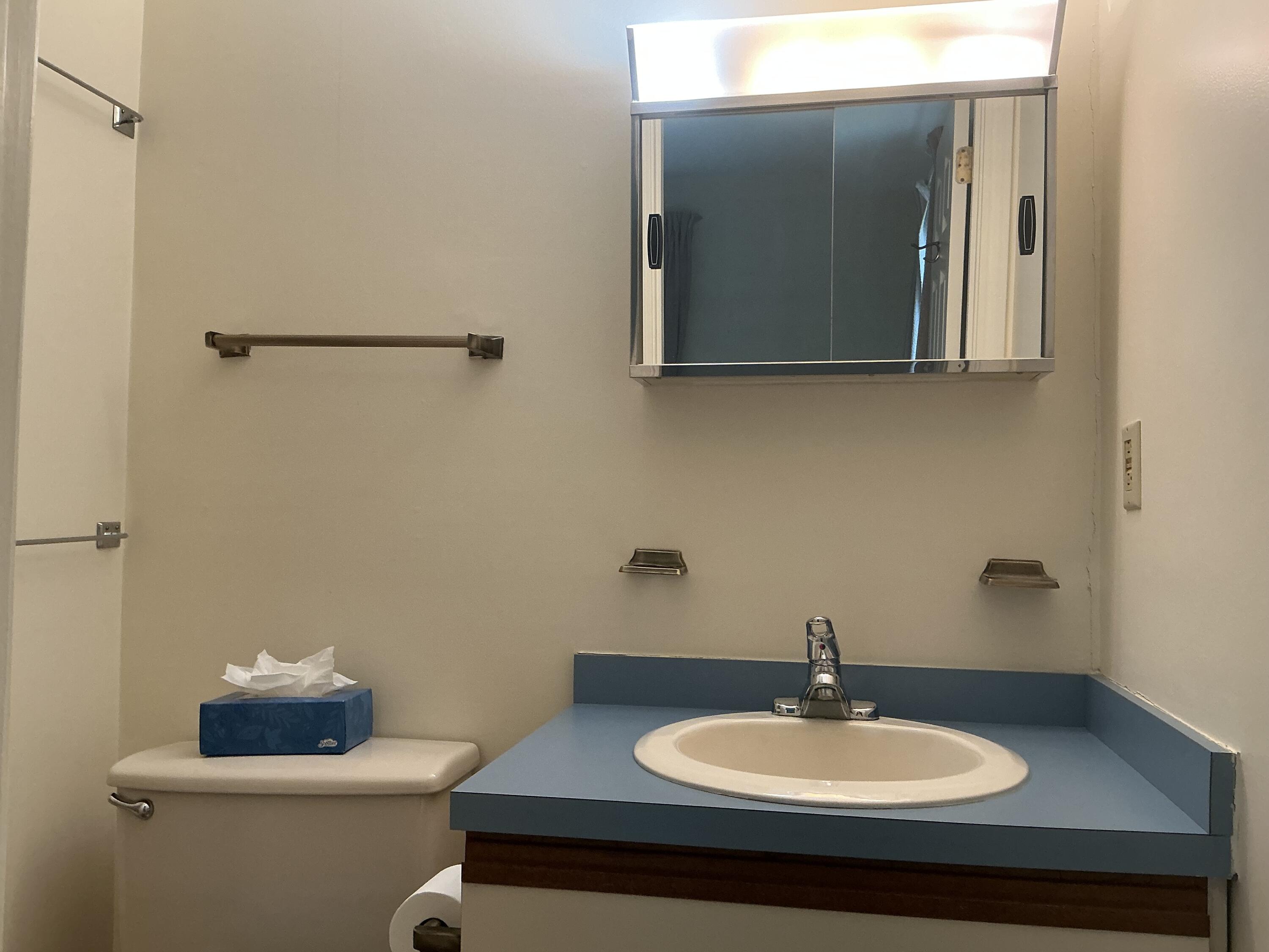 775 West Main Street, Unit 1 Hyannis, MA 02601 - Photo 15 of 24 IMG_1541