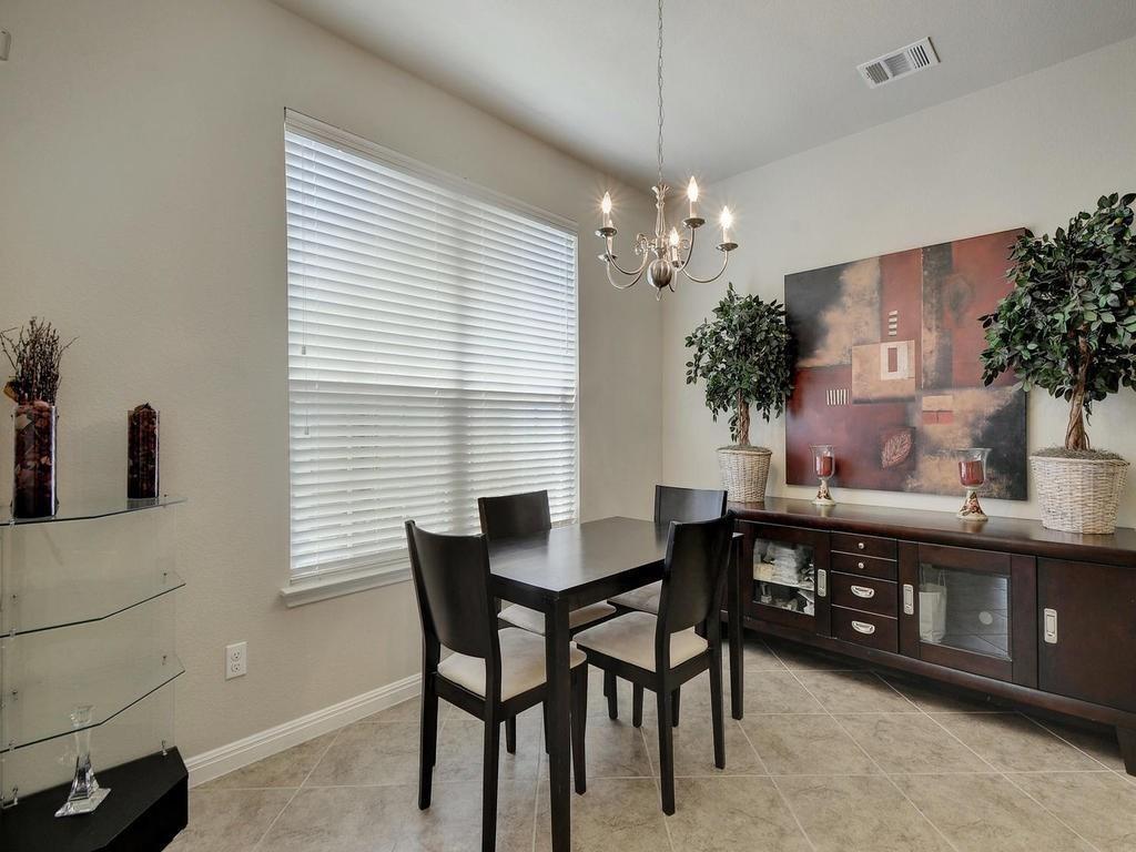 1310 West Parmer Lane, Unit 18B Austin, TX 78727 - Photo 7 of 17