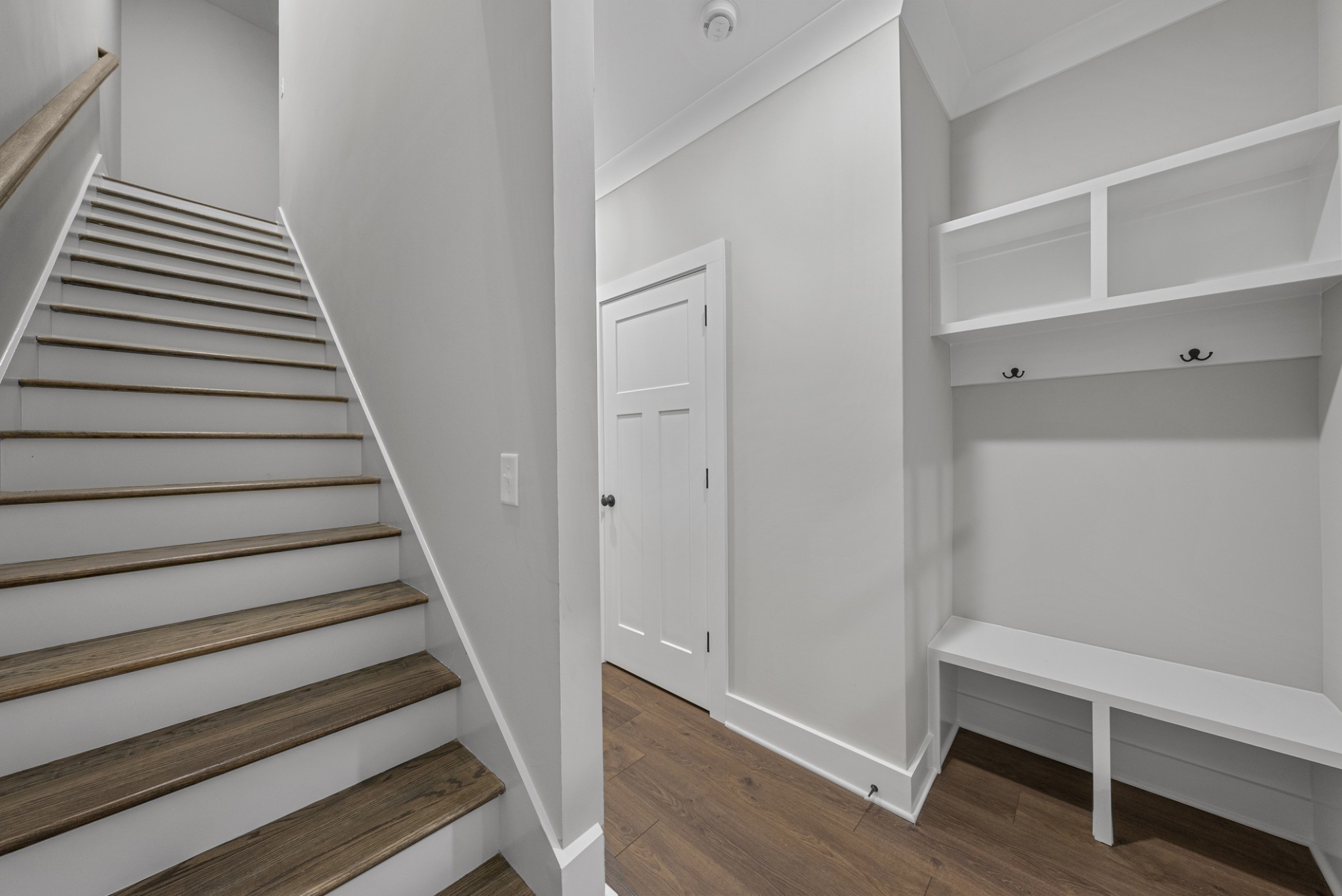 2624 South Main Street, Unit 7 Springfield, TN 37172 - Photo 11 of 37 a view of a hallway with wooden floor and entryway