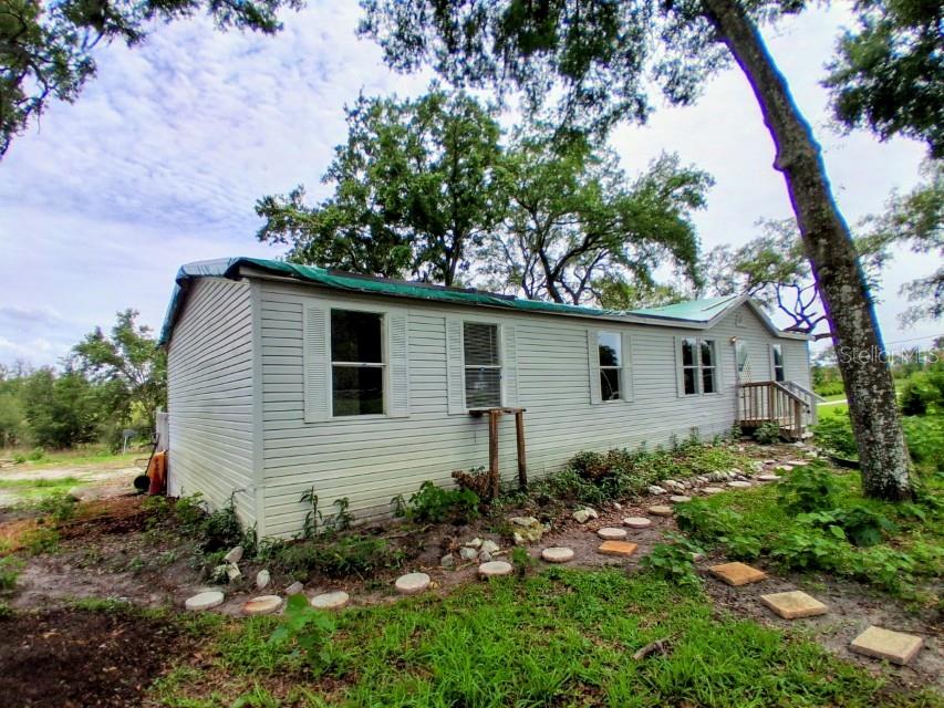 12406 Hudson Avenue Hudson, FL 34669 - Photo 2 of 23