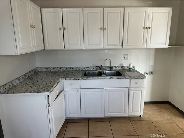 $214,000 | 709 Caliente Drive, Barstow, CA 92311