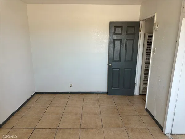 $214,000 | 709 Caliente Drive, Barstow, CA 92311