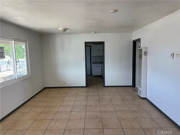 $214,000 | 709 Caliente Drive, Barstow, CA 92311