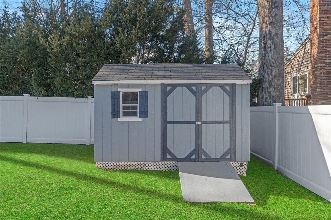 53 Rip Van Winkle Circle Warwick, RI 02886 - Photo 44 of 47