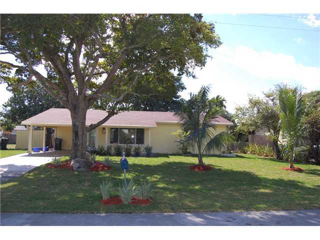 330 Northwest 22nd Street Boca Raton, FL 33431 - Photo 1 of 25 Primary Photo