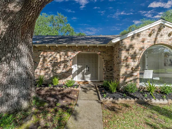 $649,000 | 2115 Lexford Lane, Houston, TX 77080