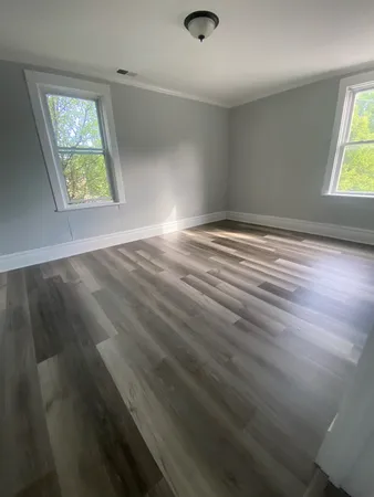 $1,400 | 416a West Virginia Street, Unit B, Crystal Lake, IL 60014