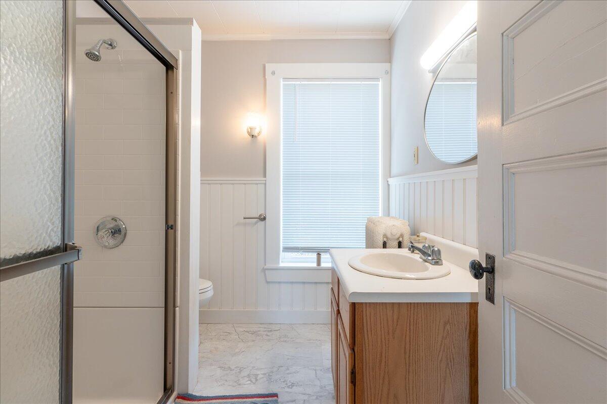 40 Atlantic Avenue Boothbay Harbor, ME 04538 - Photo 36 of 49 Second apartment bathroom 2