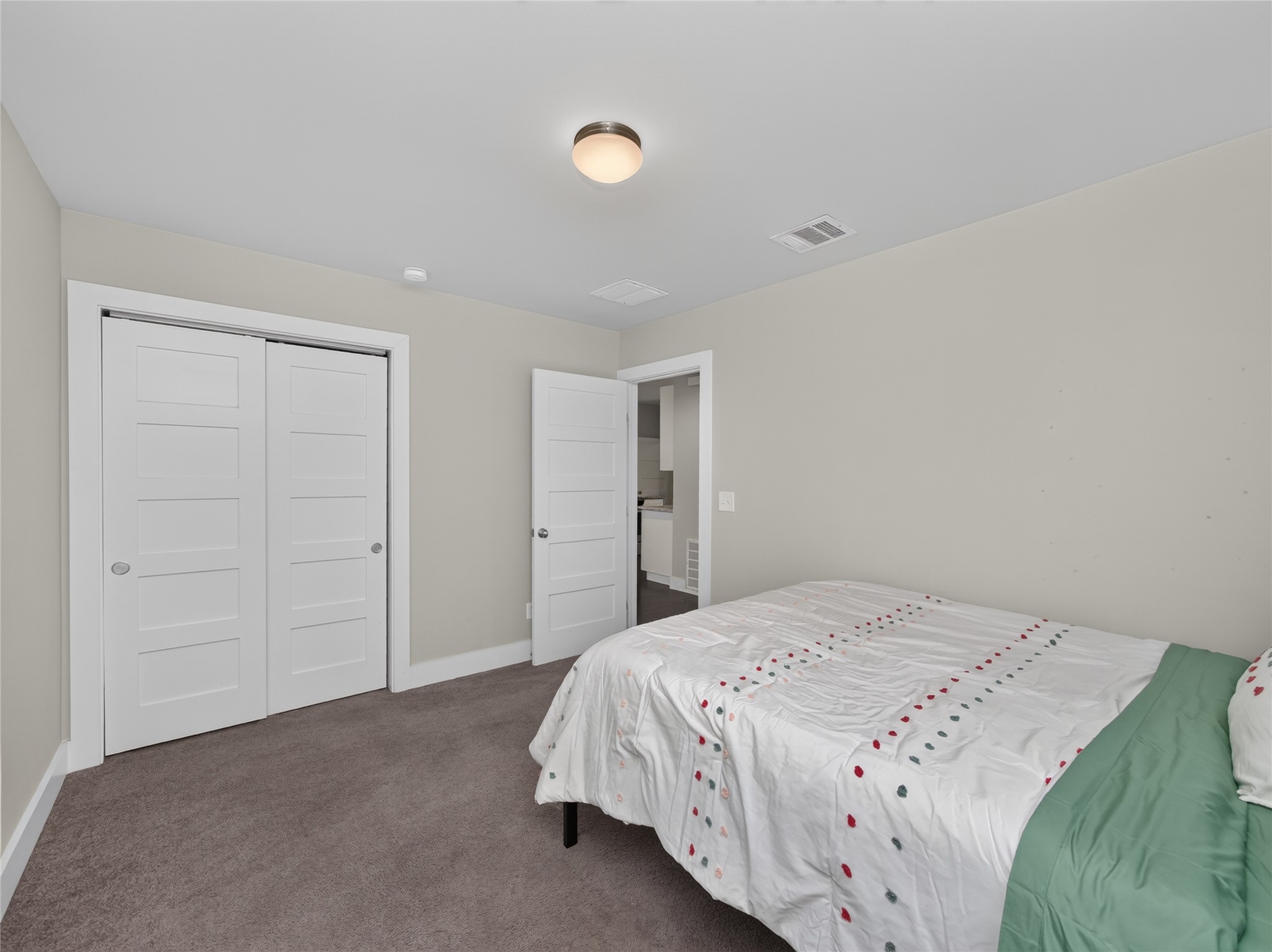 4504 Kitty Avenue Austin, TX 78721 - Photo 20 of 34